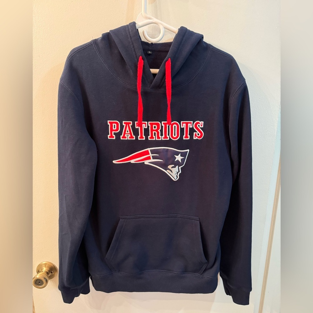 New England Patriots Hoodie, Size L